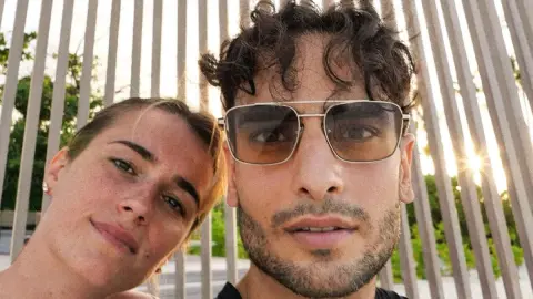 Timur Ülker stoppt die Hochzeit