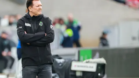 96 wirft Titz raus
