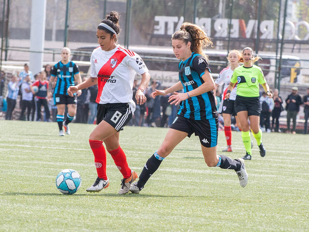Babyfrage im Frauenfußball