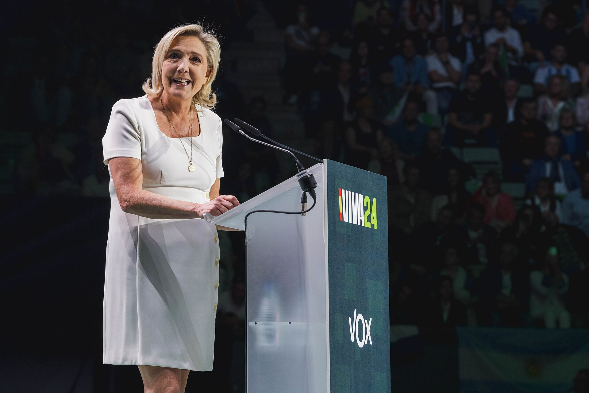 Le Pen rückt von Moskau ab