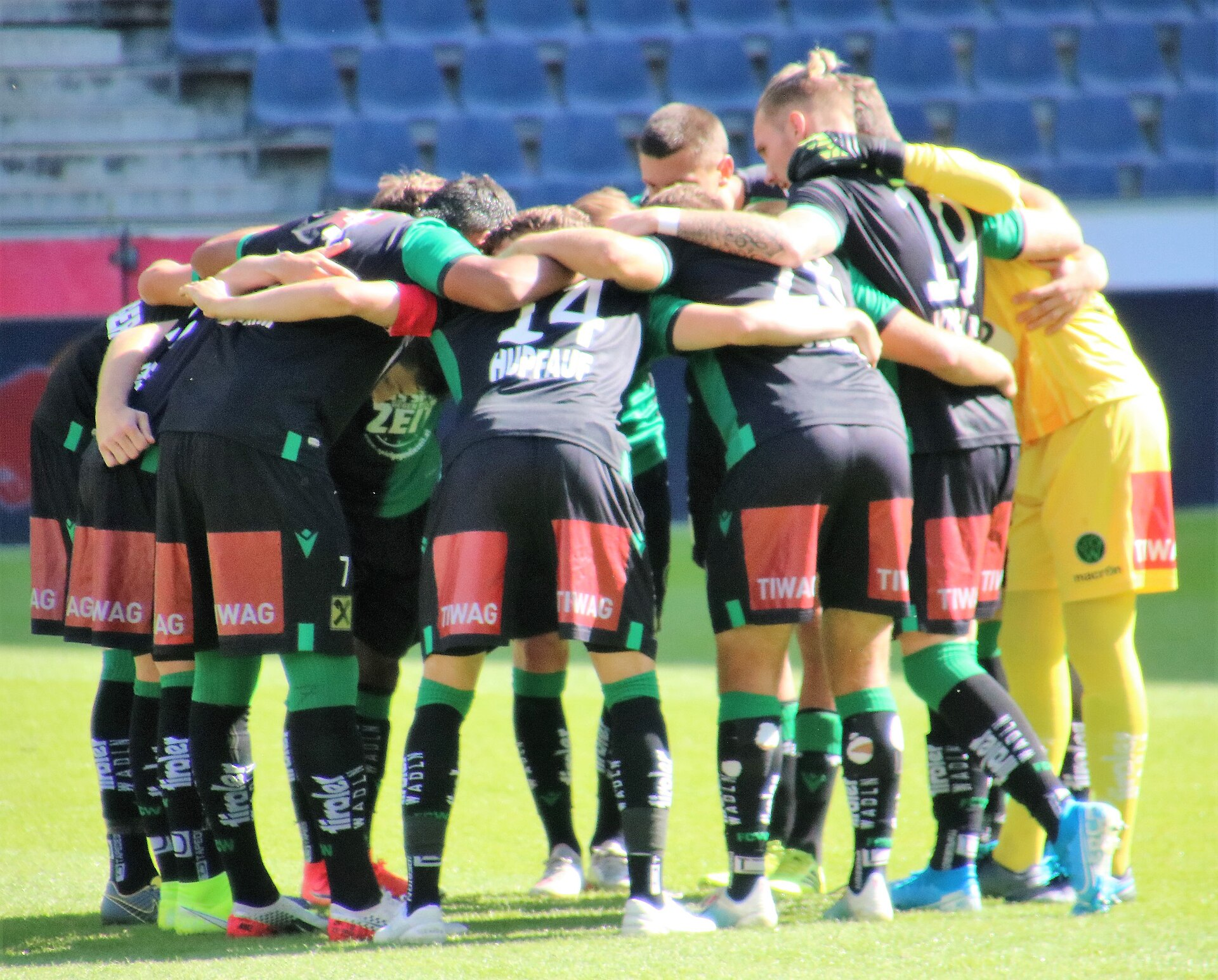 Bacher klopft ans ÖFB-Team