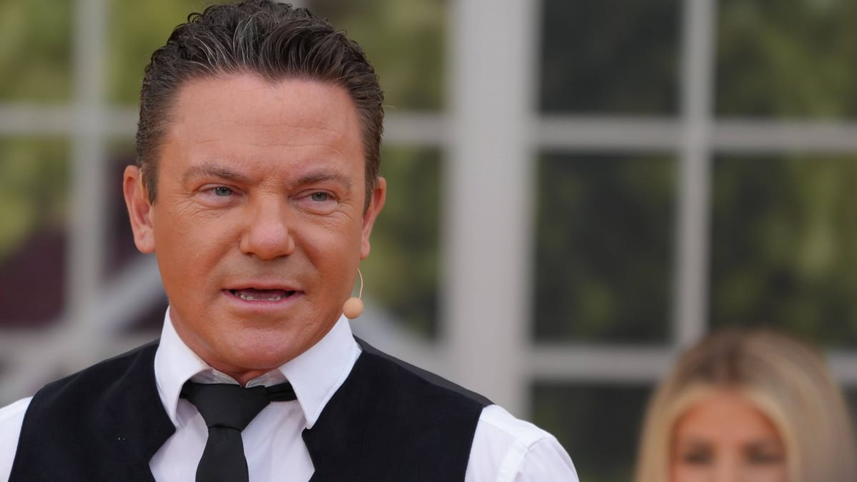 Mross fliegt unter der Maske raus